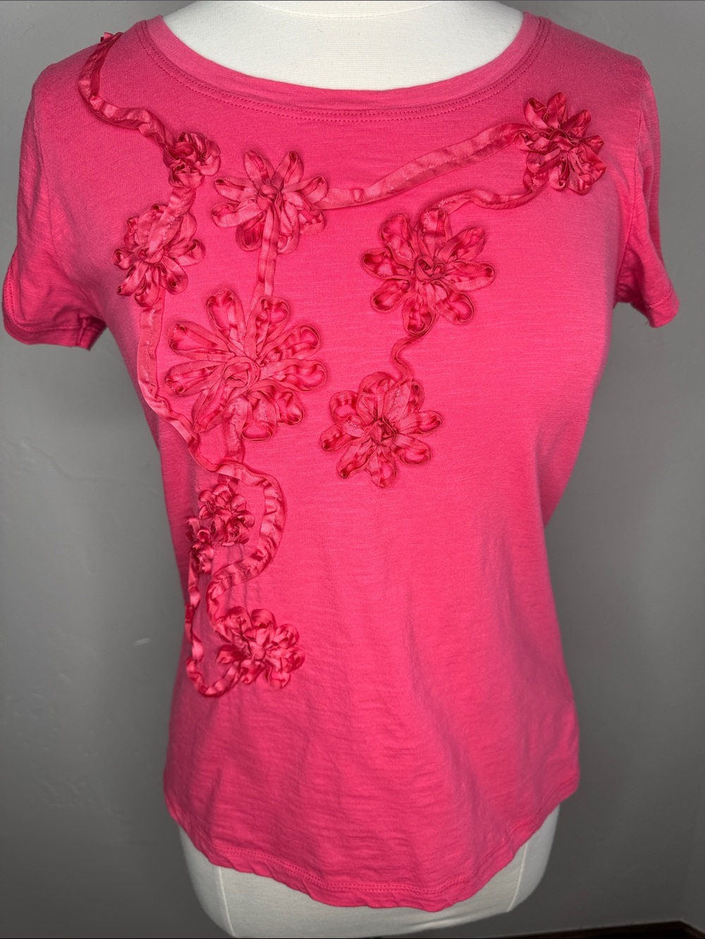 Po Pori Pink Floral 3D Ribbon Detail Short Sleeve 100% Cotton Tee